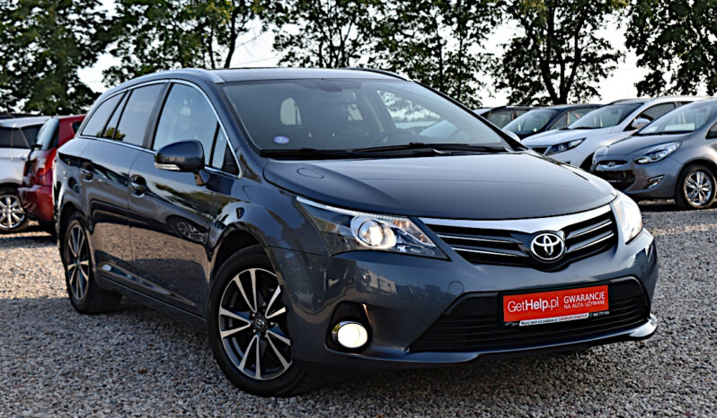 Kombi TOYOTA Avensis  2012 full