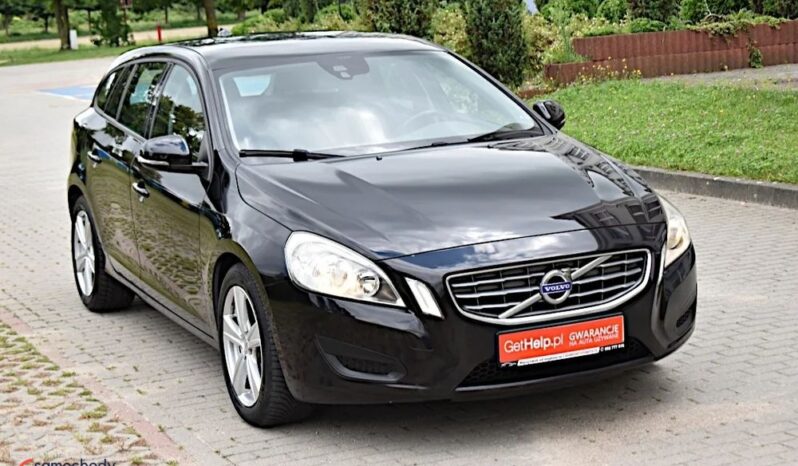 Volvo V60 D2 Momentum full