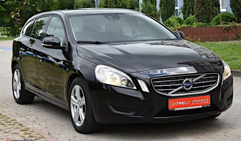 Volvo V60 D2 Momentum full