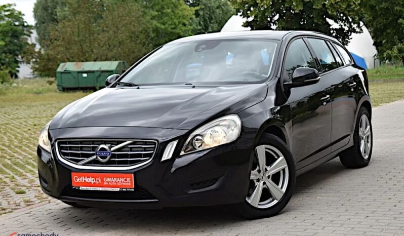 Volvo V60 D2 Momentum full