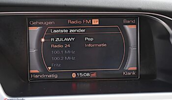 Audi A4 Avant 2.0 TDI full