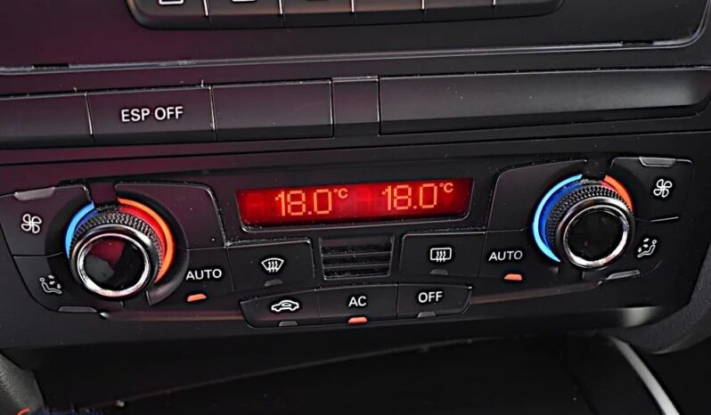 Audi A4 Avant 2.0 TDI full