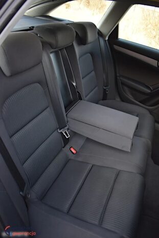 Audi A4 Avant 2.0 TDI full