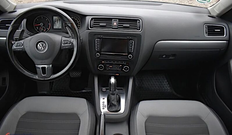 Volkswagen Jetta 1.6 TDI DSG Life full