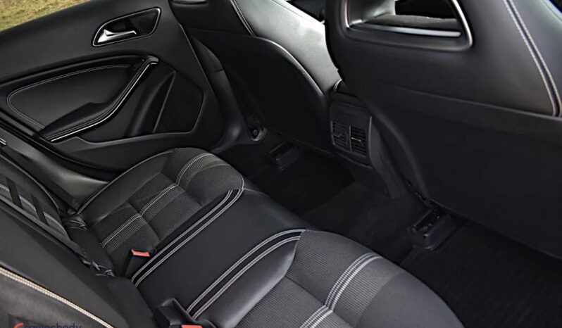 Mercedes-Benz Klasa A 180 CDI AMG Line full